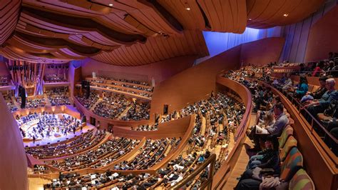 Walt Disney Concert Hall 2024/25 Season .